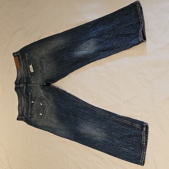Gently used Express boyfriend jeans - Picture 4 of 7